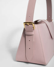Side view of Belona Hobo bag in light pink leather.